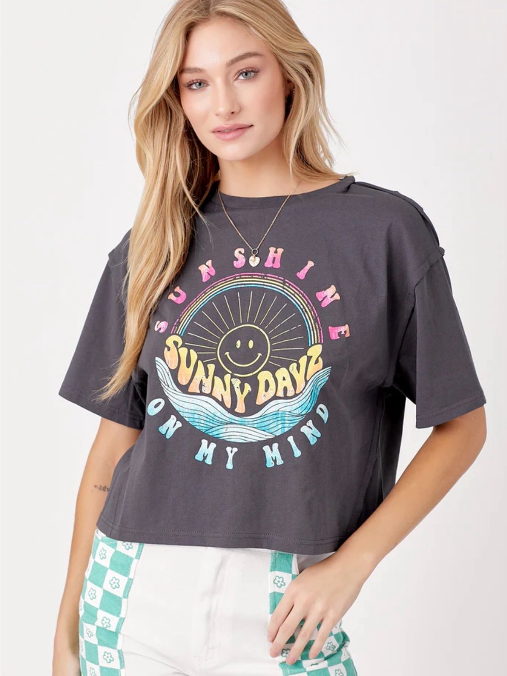 A415. Sunny Day Graphic Tee - Charcoal with Pastel Print